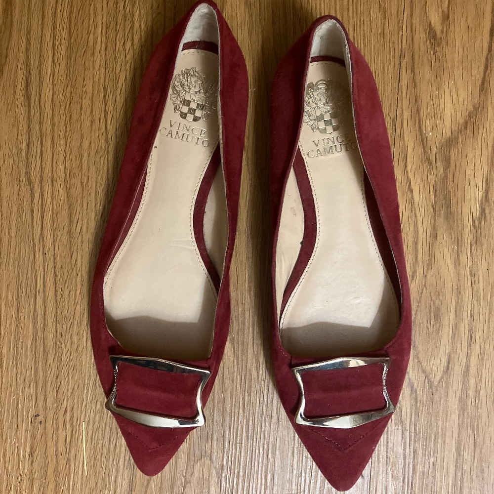 Size 8 1/2 Rusty Maroon Suede Vince Camuto flats w/gold buckle